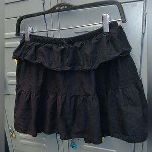 Jolie and Joy Ruffle Black Skort Size M